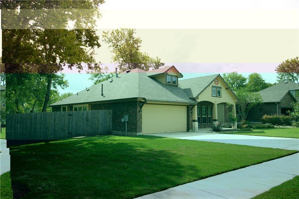 1025 Twin Estates DR, Kyle, TX 78640