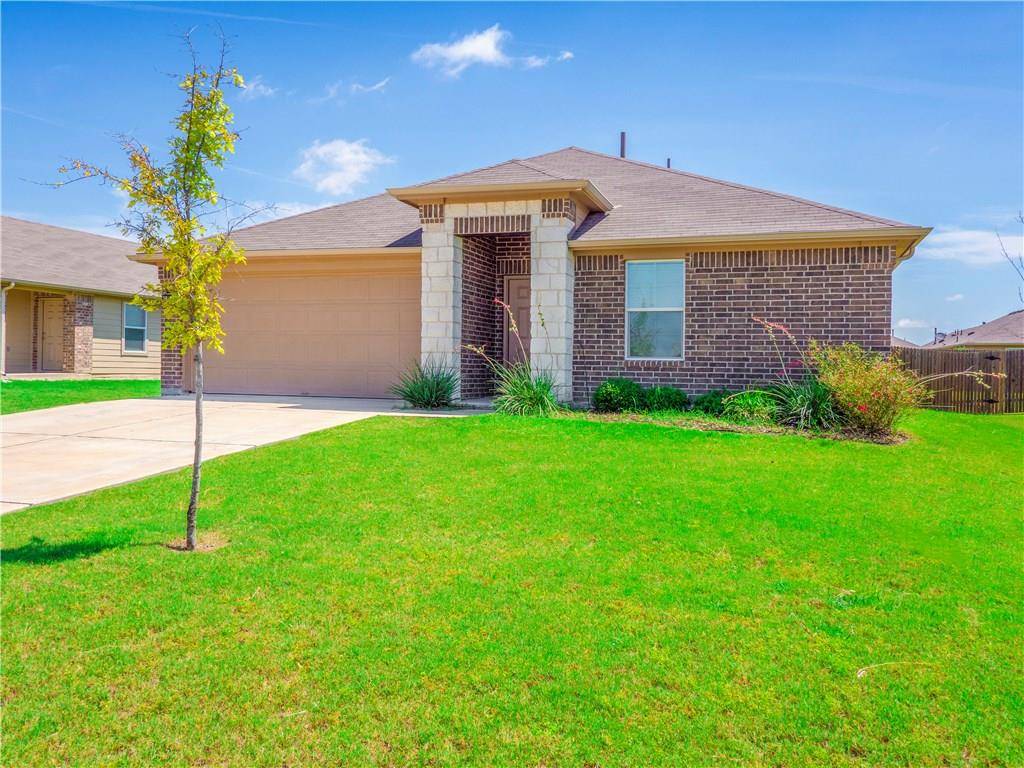 136 Voss, Kyle, TX 78640