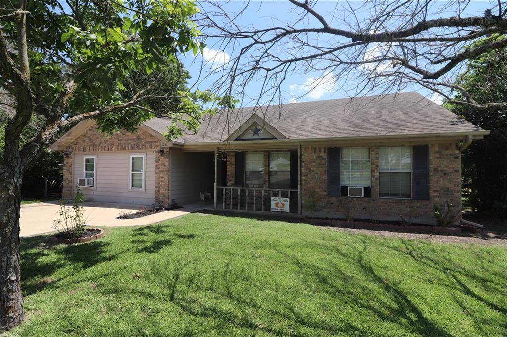 1951 County Road 130, Hutto, TX 78634