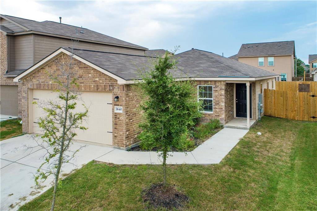 1640 Amy DR, Kyle, TX 78640