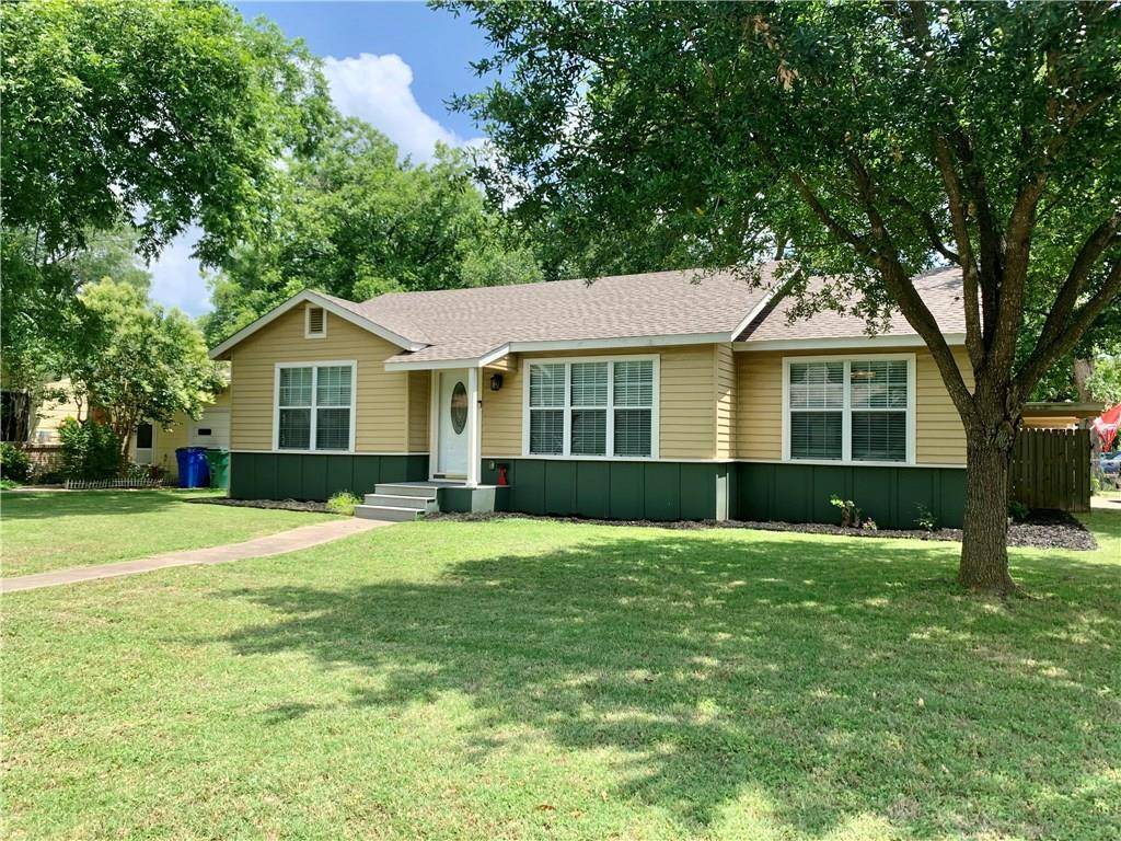 1015 Gilmore ST, Taylor, TX 76574