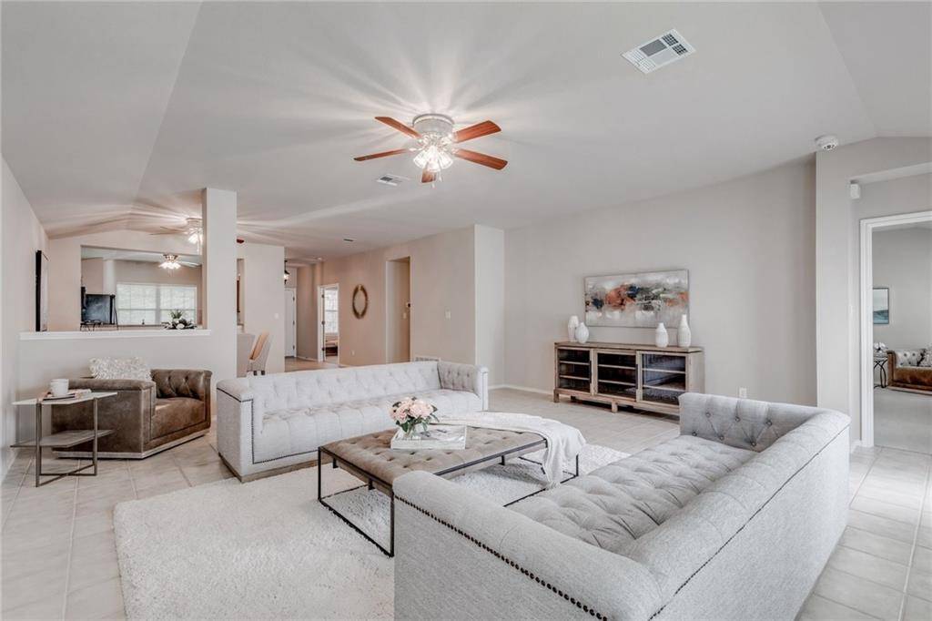 1306 Silverado TRL, Cedar Park, TX 78613