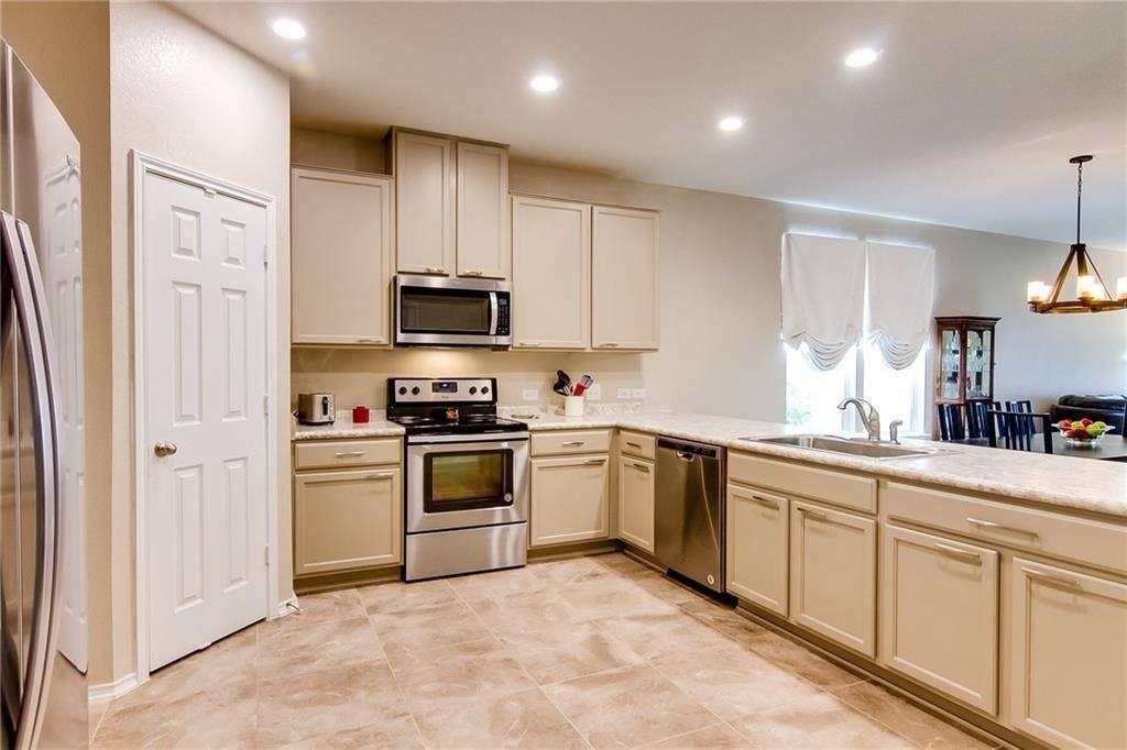 14012 Lyndon B Johnson ST, Manor, TX 78653
