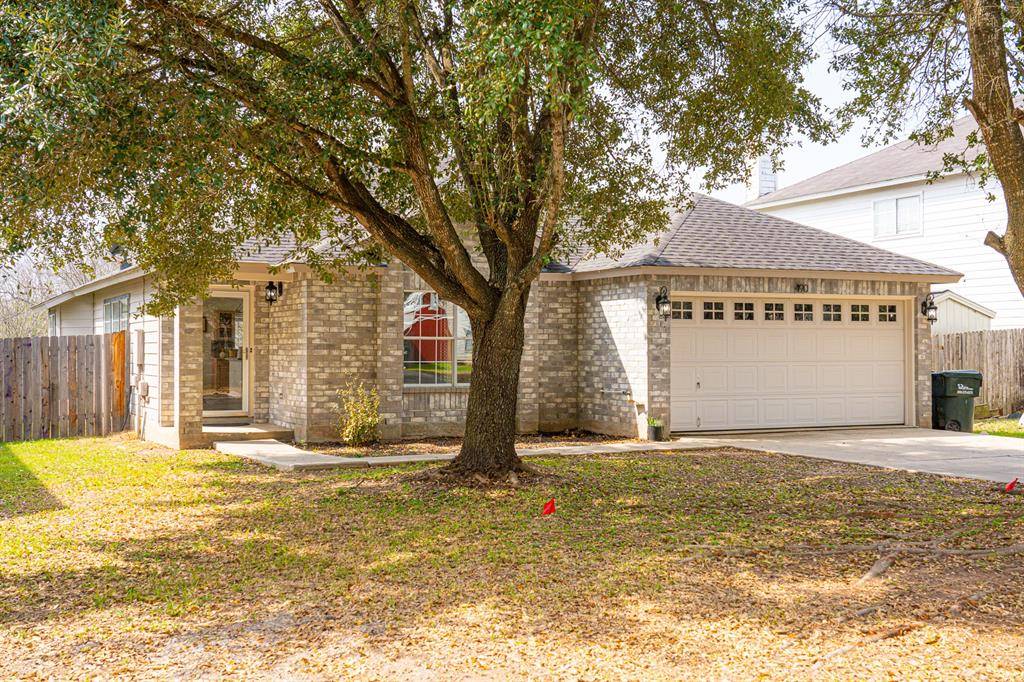 490 Whispering Hollow DR, Kyle, TX 78640