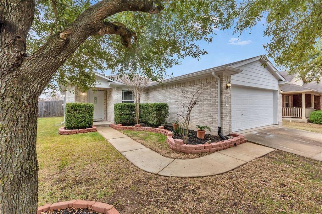 106 Whirling Eddy CV, Hutto, TX 78634