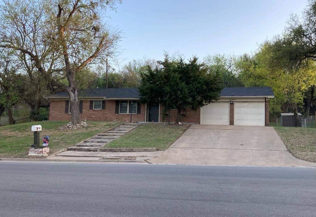 414 E Robertson Ave, Copperas Cove, TX 76522