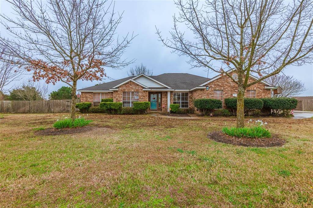 106 Guadalupe, Hutto, TX 78634