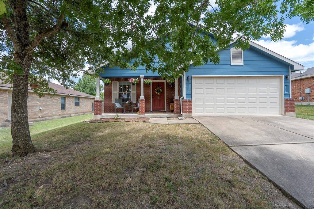 132 Loon Lake DR, Kyle, TX 78640