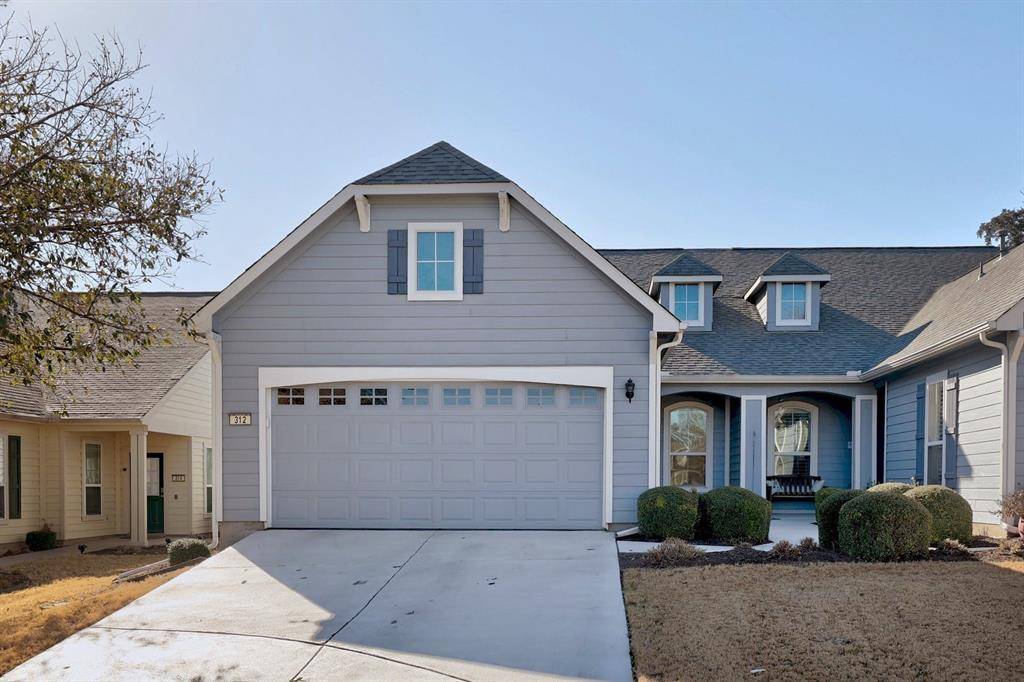 312 Essex LN, Georgetown, TX 78633