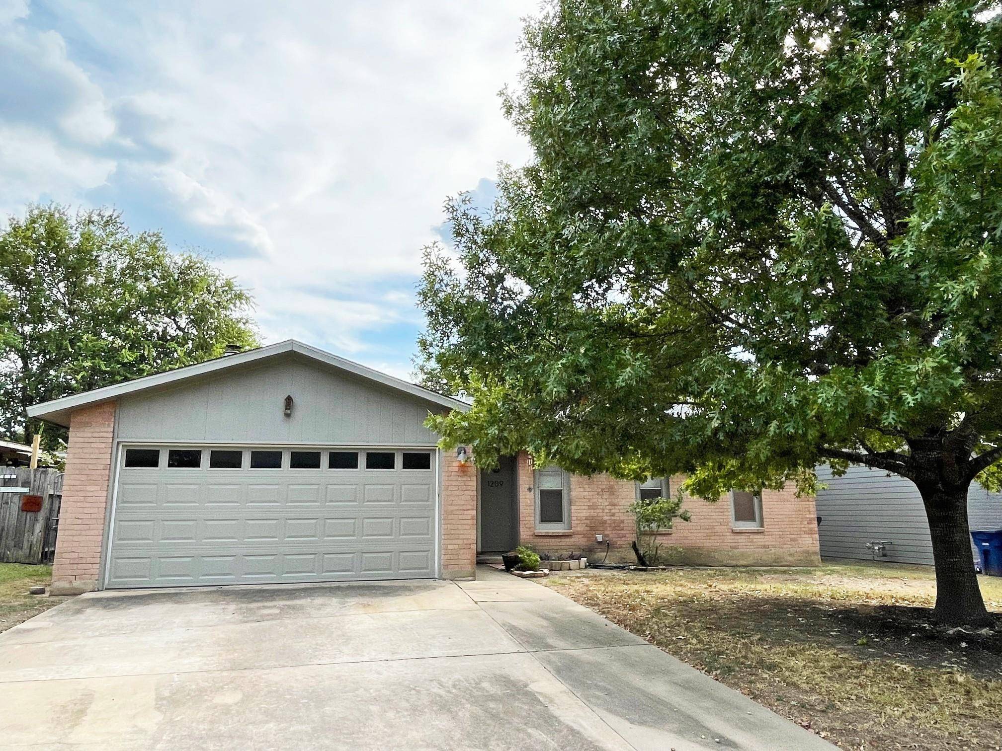 1209 Turtle Creek BLVD, Austin, TX 78745