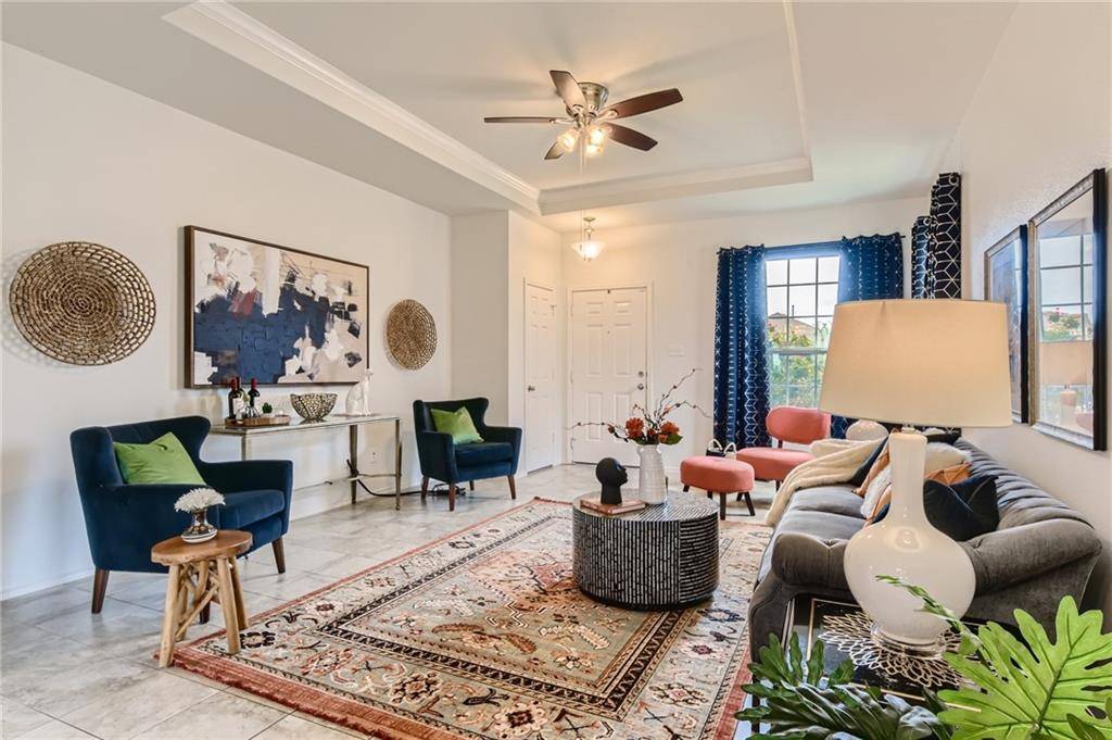 154 Palm DR, Buda, TX 78610