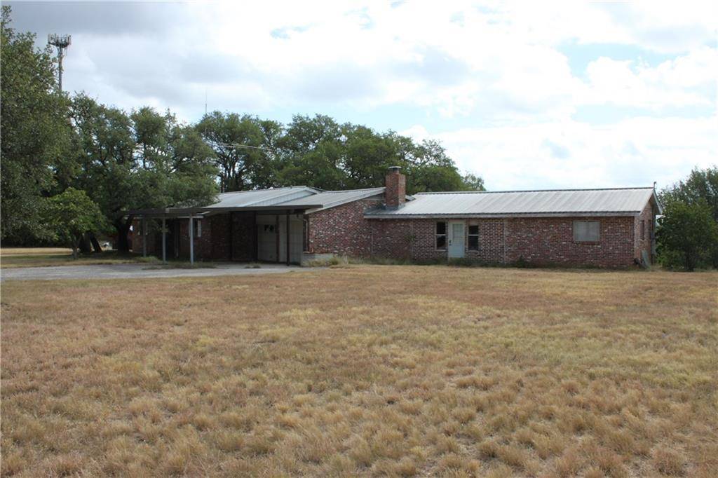 4515 Bob Wire RD, Spicewood, TX 78669