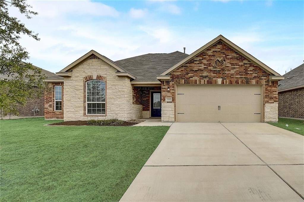 1531 Twin Estates DR, Kyle, TX 78640