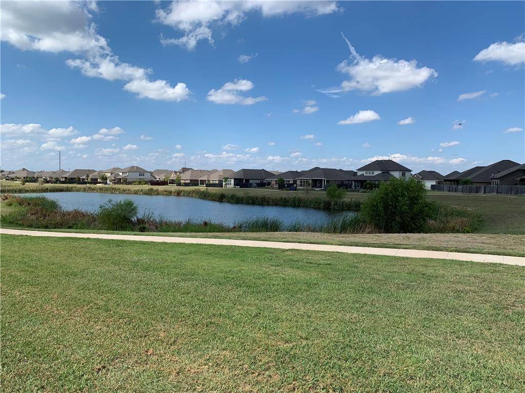 13806 Rosebud Isle DR, Manor, TX 78653