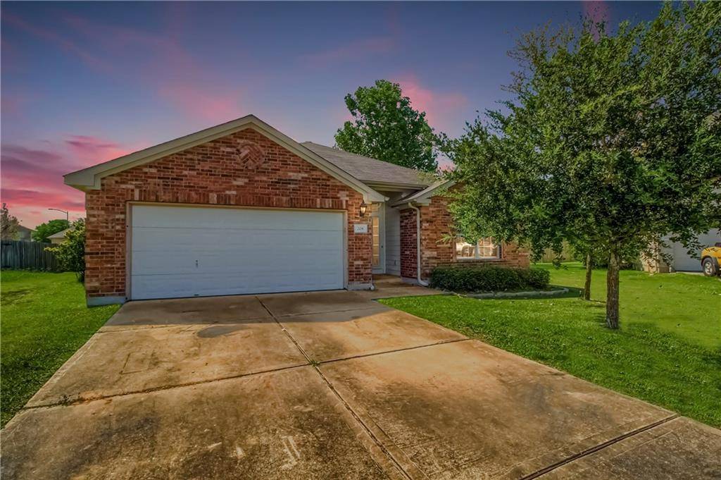 208 Caliber CV, Bastrop, TX 78602
