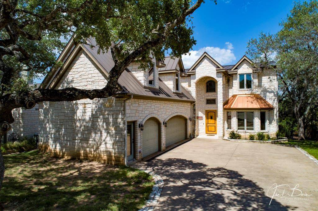 331 Coventry RD, Spicewood, TX 78669