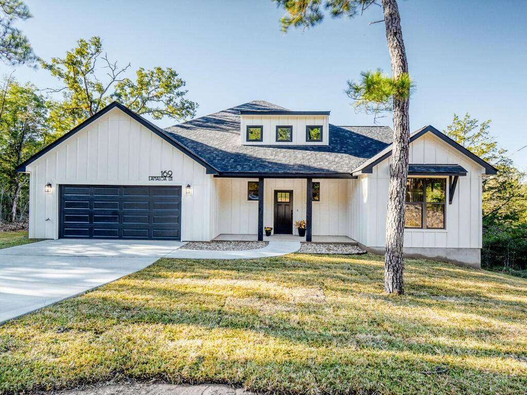 169 Lamaloa LN, Bastrop, TX 78602