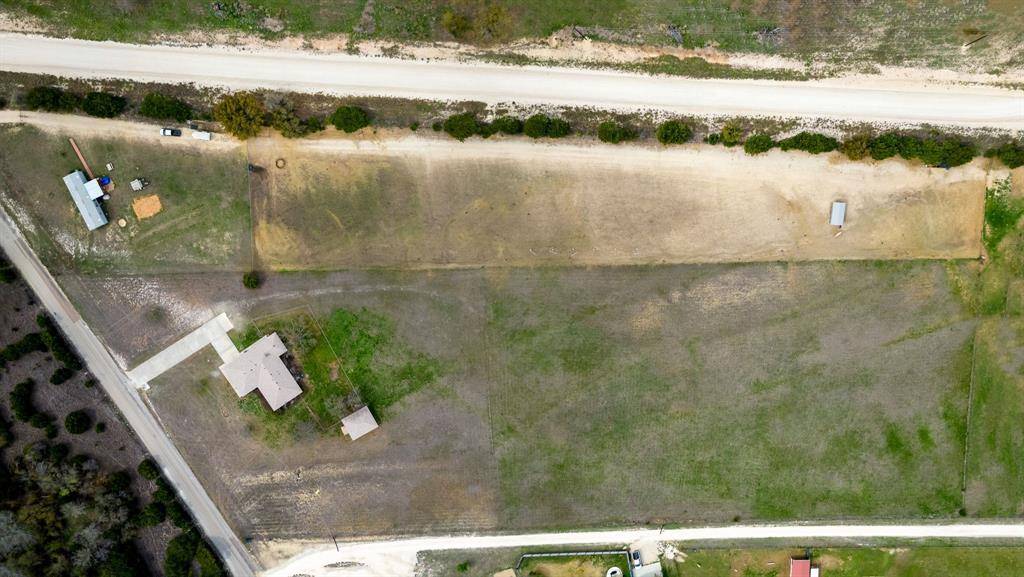 1905 Oak Springs RD, Kempner, TX 76539
