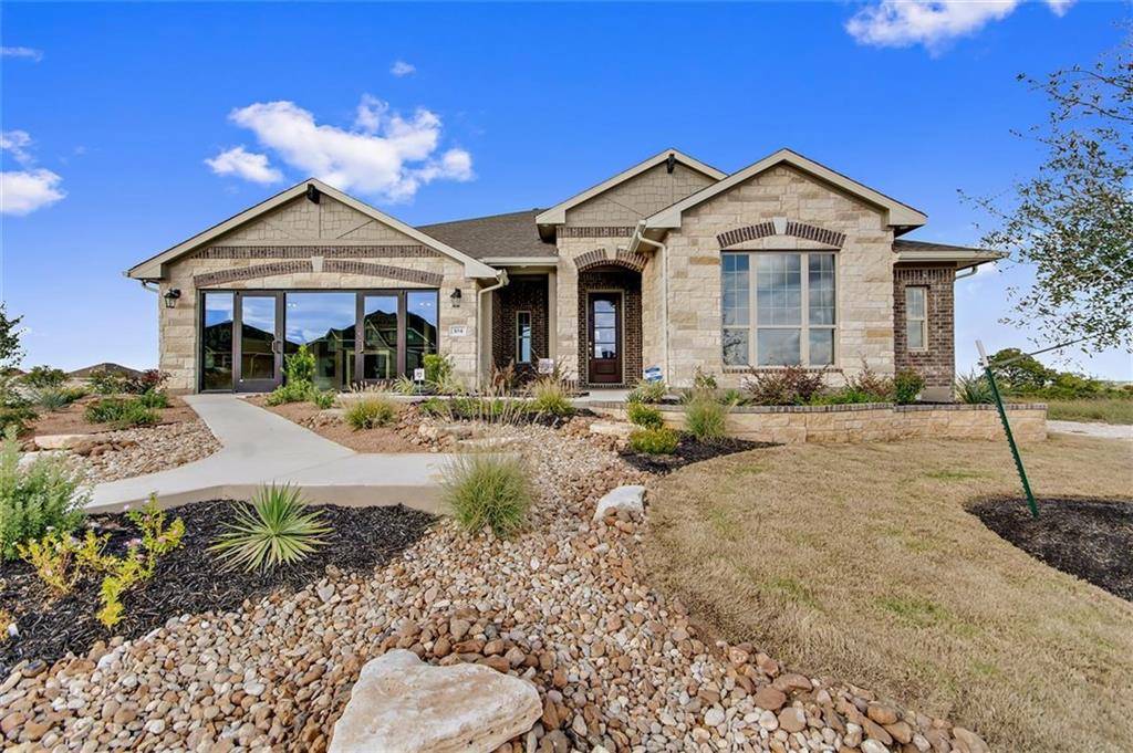 104 W Highfield ST, Hutto, TX 78634