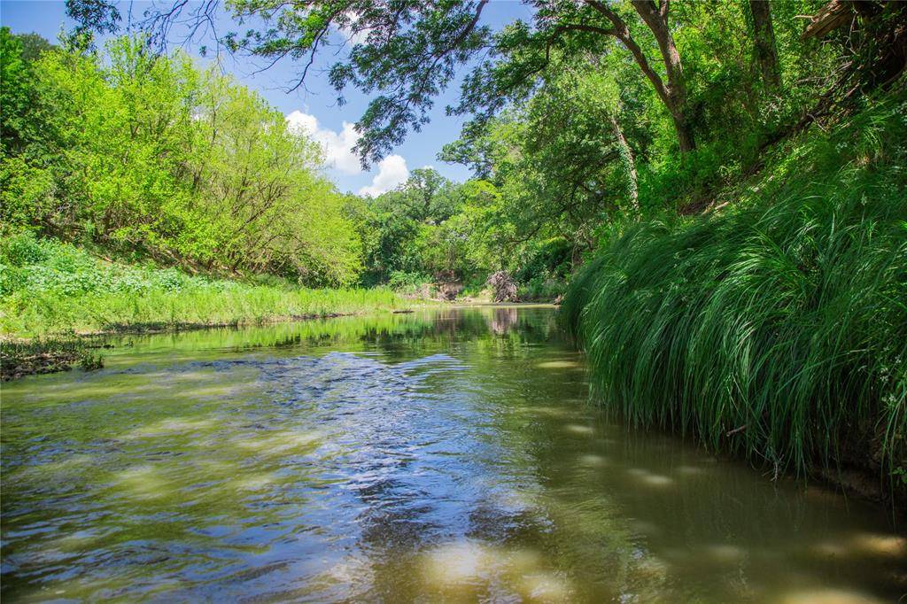 1330 River RD, Gatesville, TX 76528