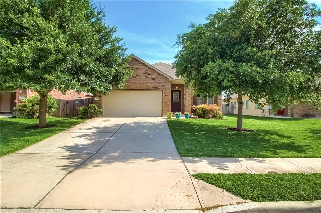 1002 Hondo LN, Hutto, TX 78634