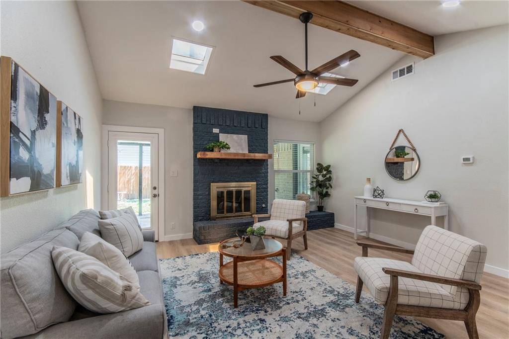 13101 Lamplight Village Ave, Austin, TX 78727