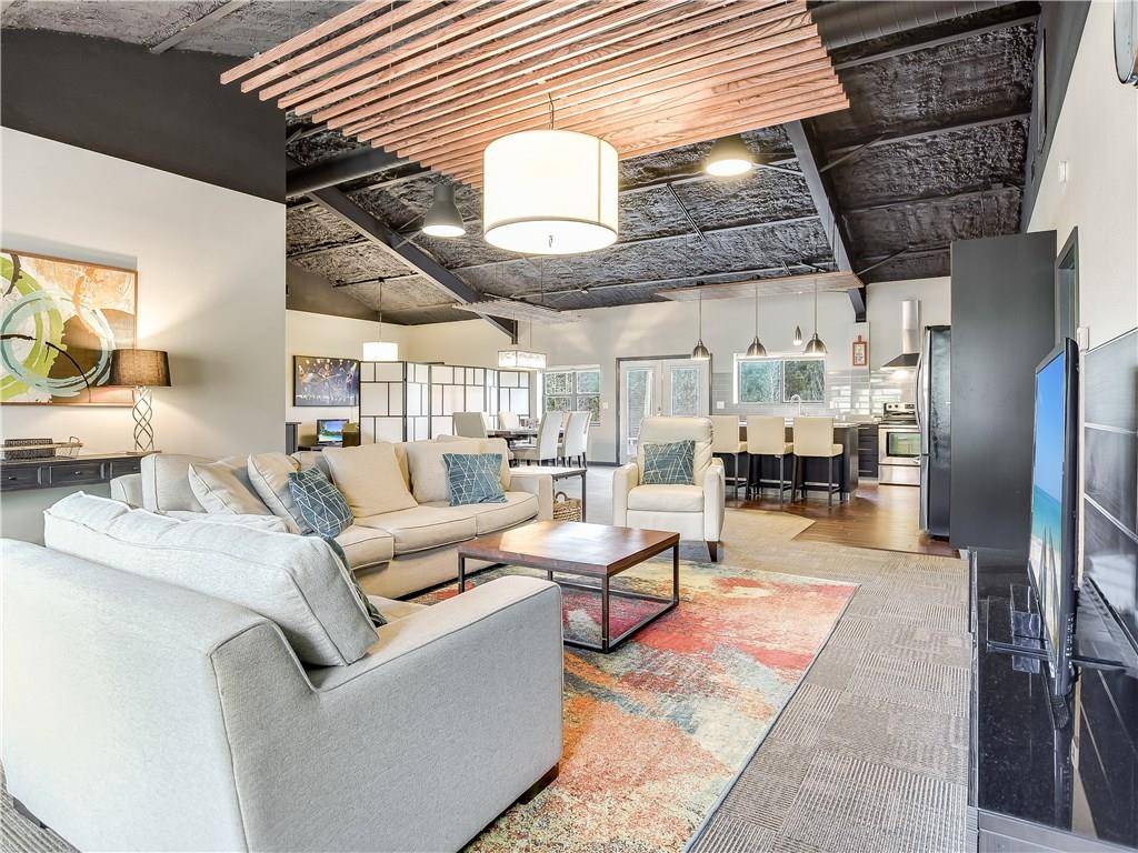 129 Santa Gertrudis LN, Bastrop, TX 78602