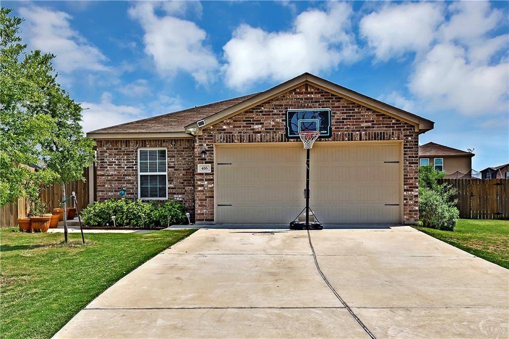 416 Farmer LN, Jarrell, TX 76537