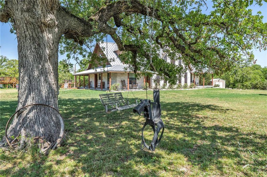 1001 County Road 400, Somerville, TX 77879
