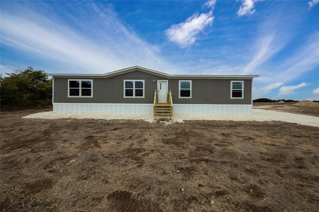 723 Barton LN, Gatesville, TX 76528