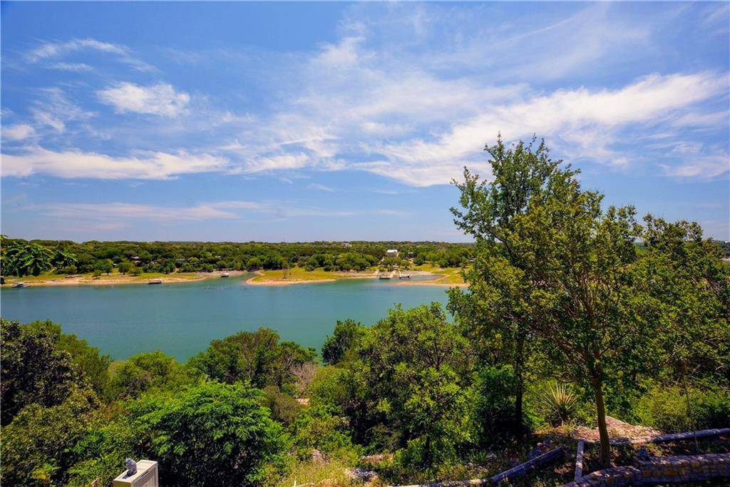 25425 PEDERNALES POINT DR, Spicewood, TX 78669