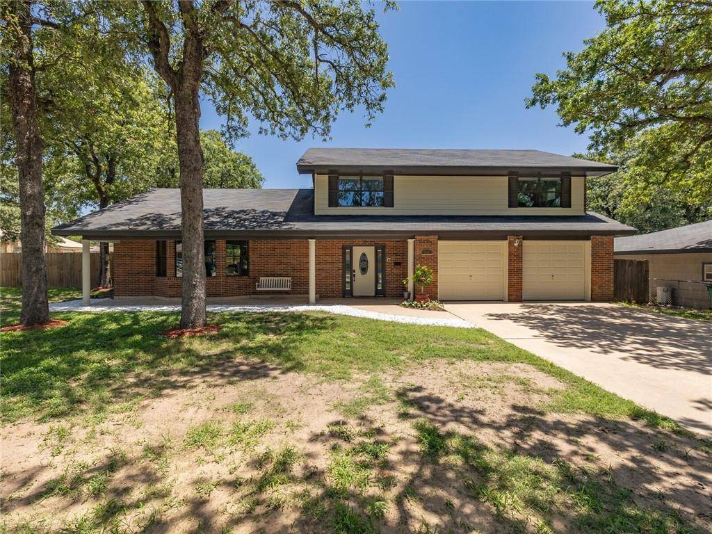 506 Calhoun DR, Rockdale, TX 76567