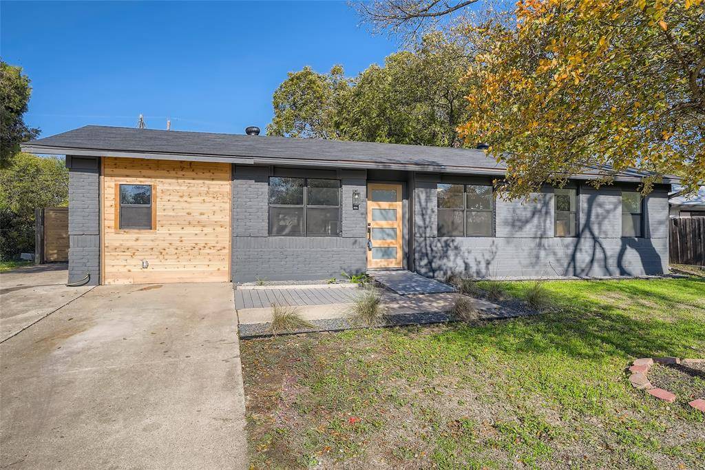 1014 S Meadows DR, Austin, TX 78758
