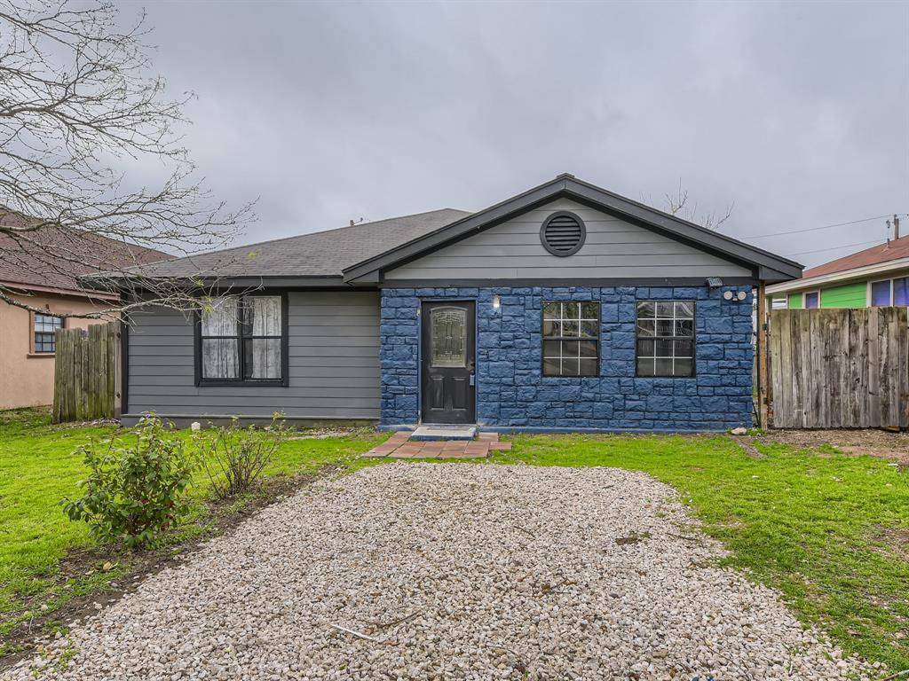 606 E Browning ST, Manor, TX 78653