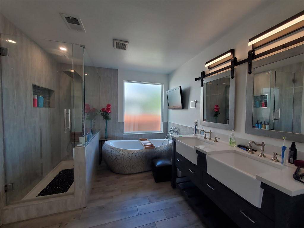 2306 Founder DR, Cedar Park, TX 78613