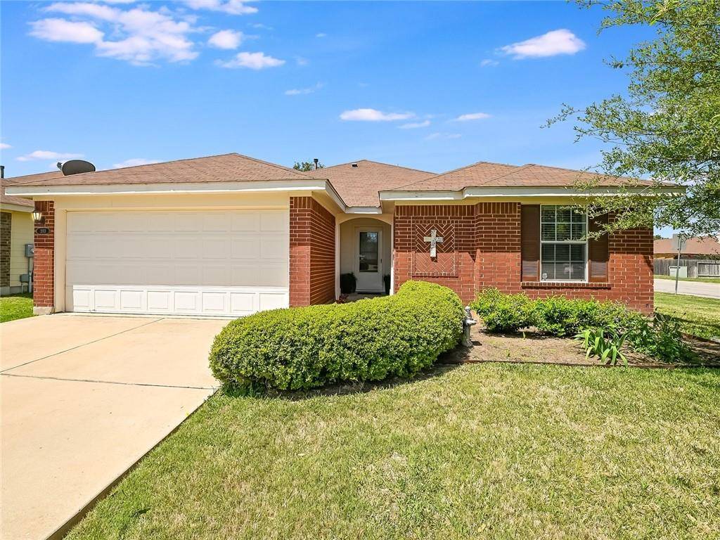 203 Tolcarne DR, Hutto, TX 78634