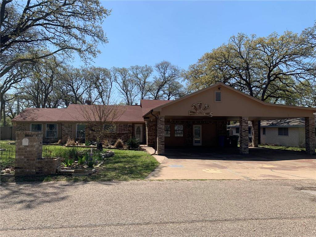 1703 Okelley RD, Rockdale, TX 76567