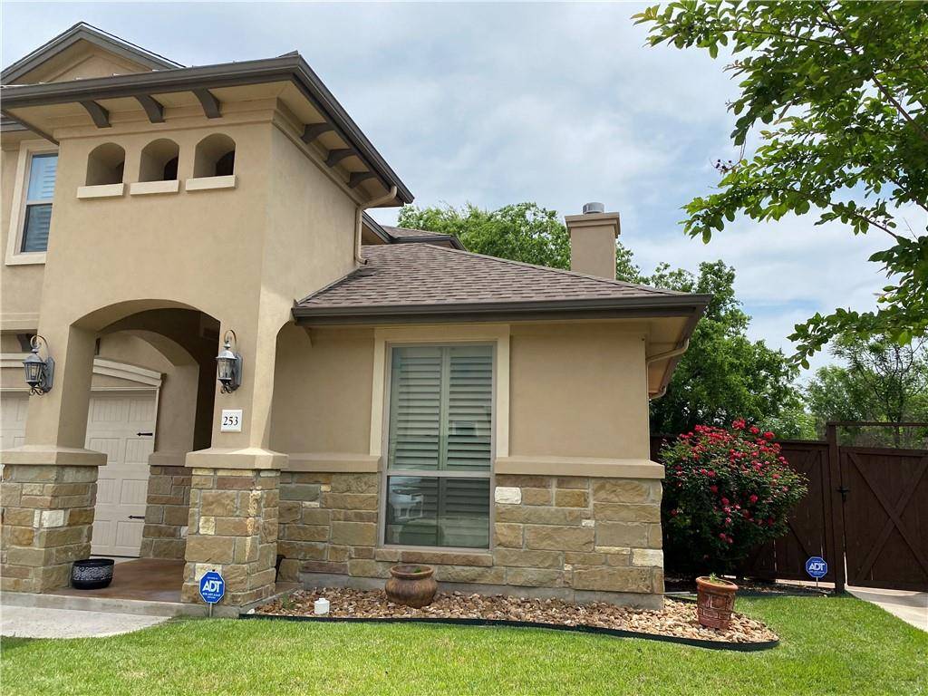 253 Via Valmonte, Buda, TX 78610