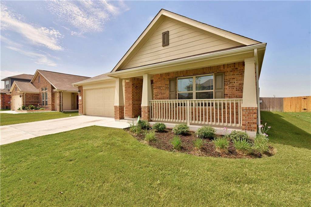 306 Hibiscus DR, Hutto, TX 78634
