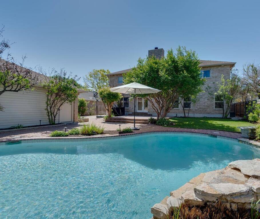1615 Paper Moon DR, Cedar Park, TX 78613