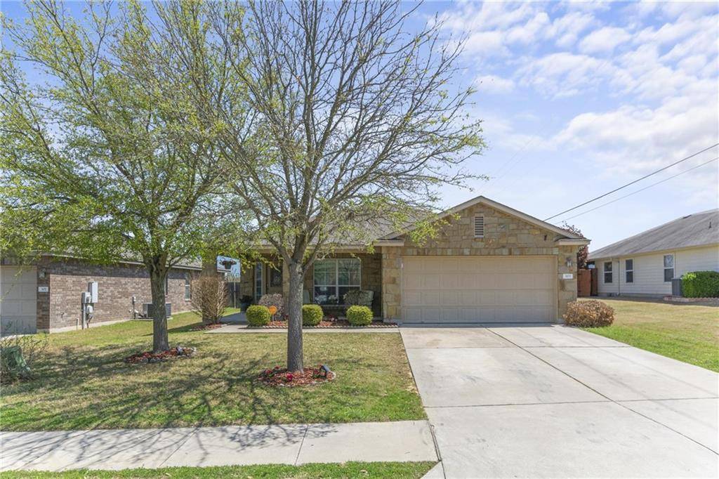 303 Baldwin ST, Hutto, TX 78634