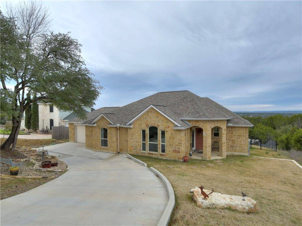 906 Daviot DR, Spicewood, TX 78669