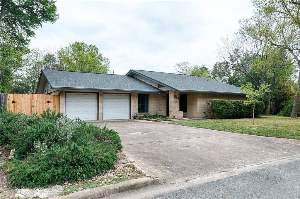 517 Dennis DR, Round Rock, TX 78664