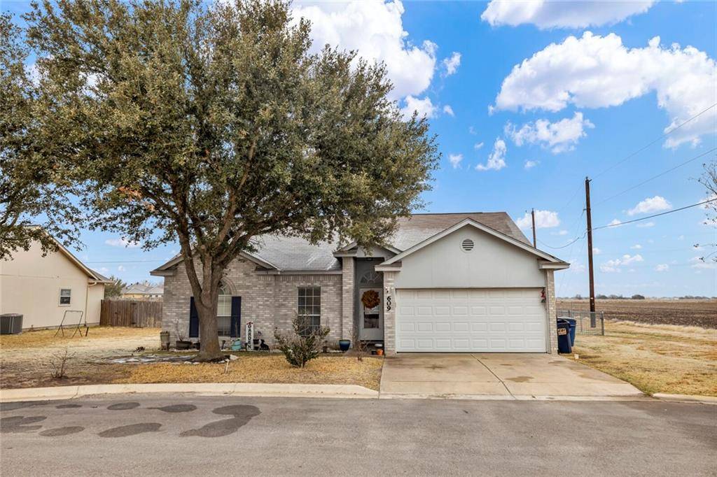 609 Morning Dove DR, Hutto, TX 78634