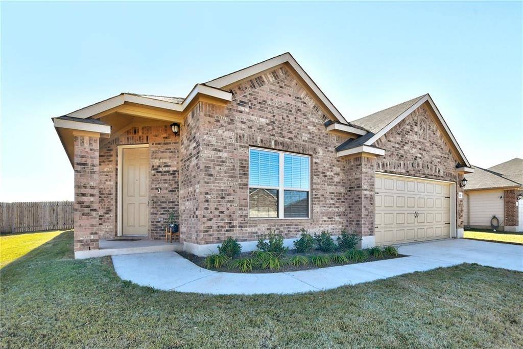 232 Forest Moon LN, Kyle, TX 78640