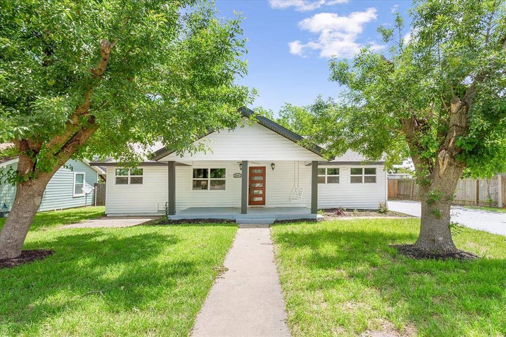 2005 S Main ST, Georgetown, TX 78626