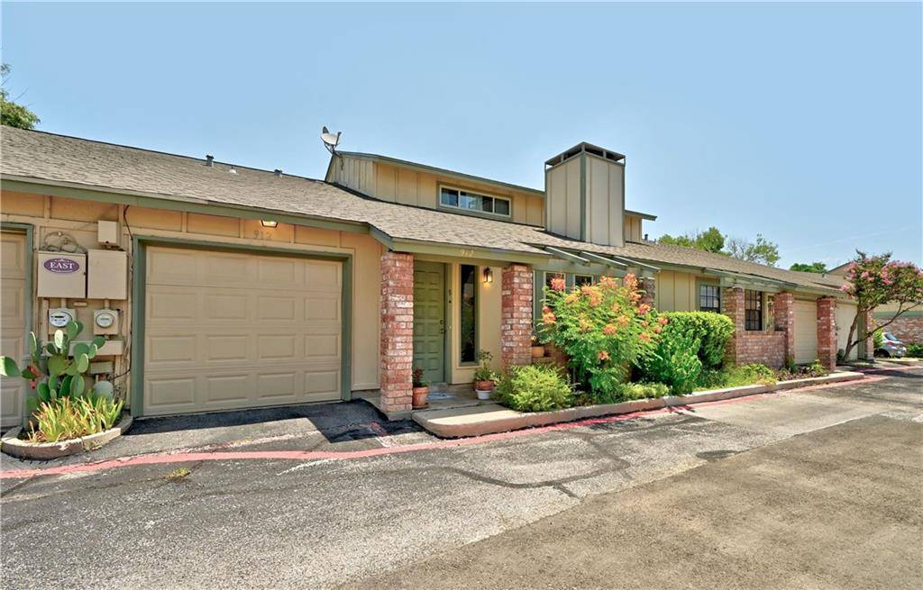 912 E Meadowmere LN, Austin, TX 78758