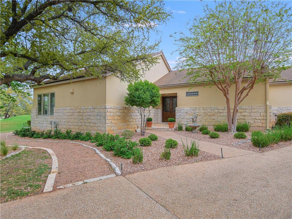 2435 Founders CIR, Spicewood, TX 78669