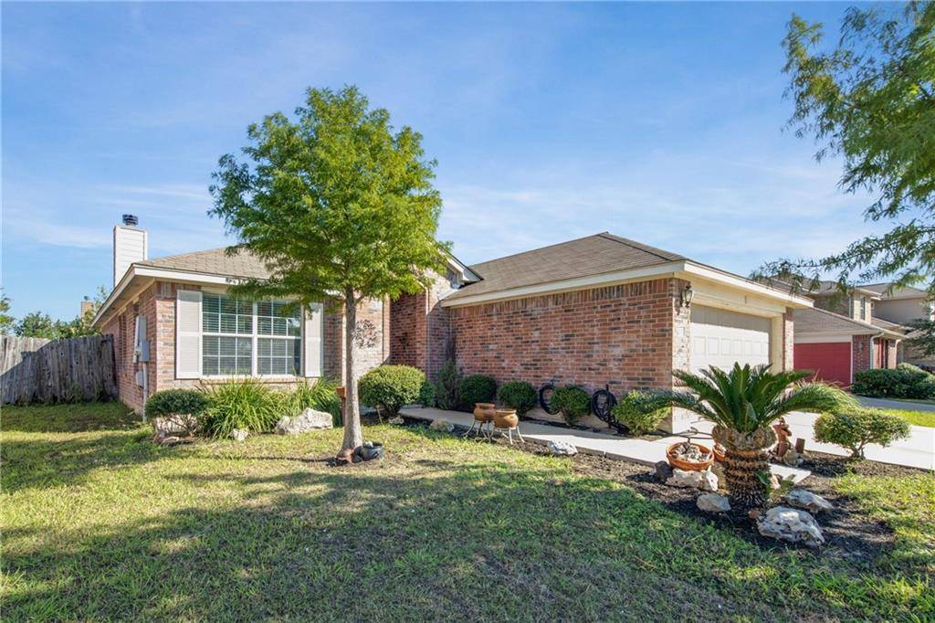 207 Mollie DR, Hutto, TX 78634