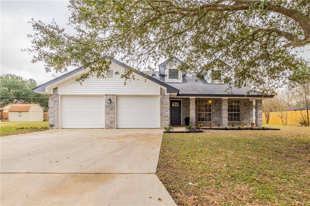 2100 Lark LN, Taylor, TX 76574